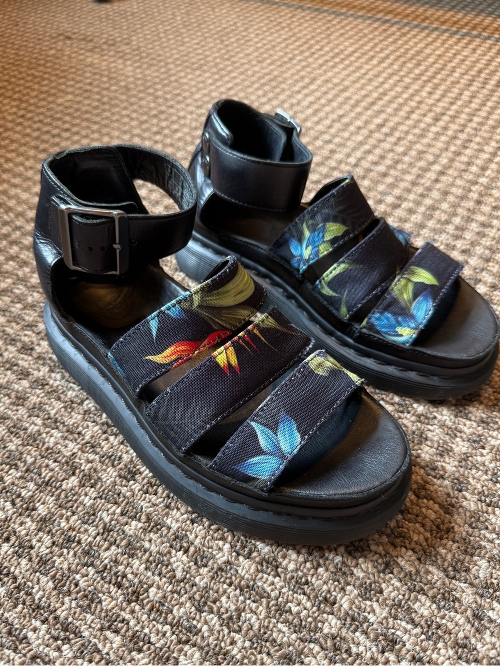 Women’s Dr. Martens Clarissa Sandal